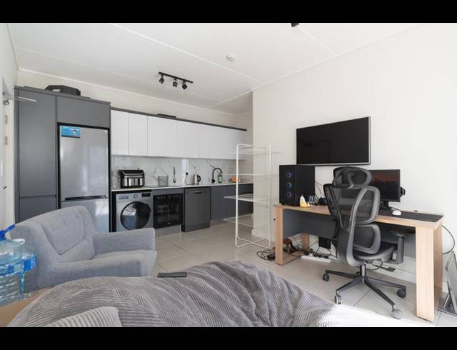 1 BEDROOM APARTMENT FOR SALE IN THE HUNTSMAN